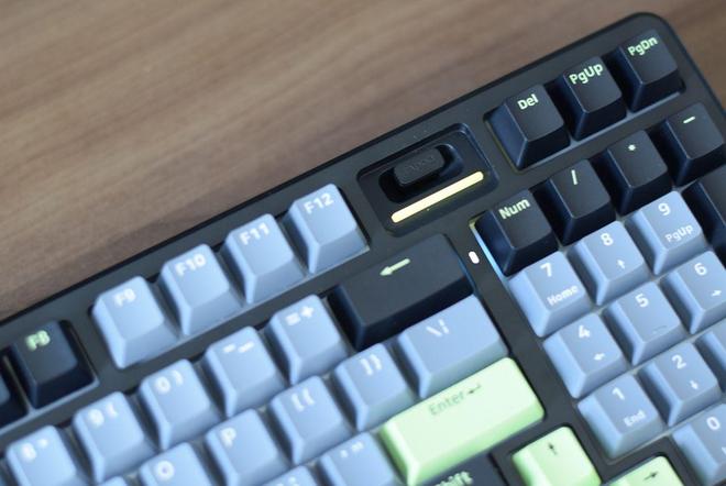 00DIY-98或成多设备办公终极武器开元棋牌效率与手感我全都要：雷柏V7(图11)